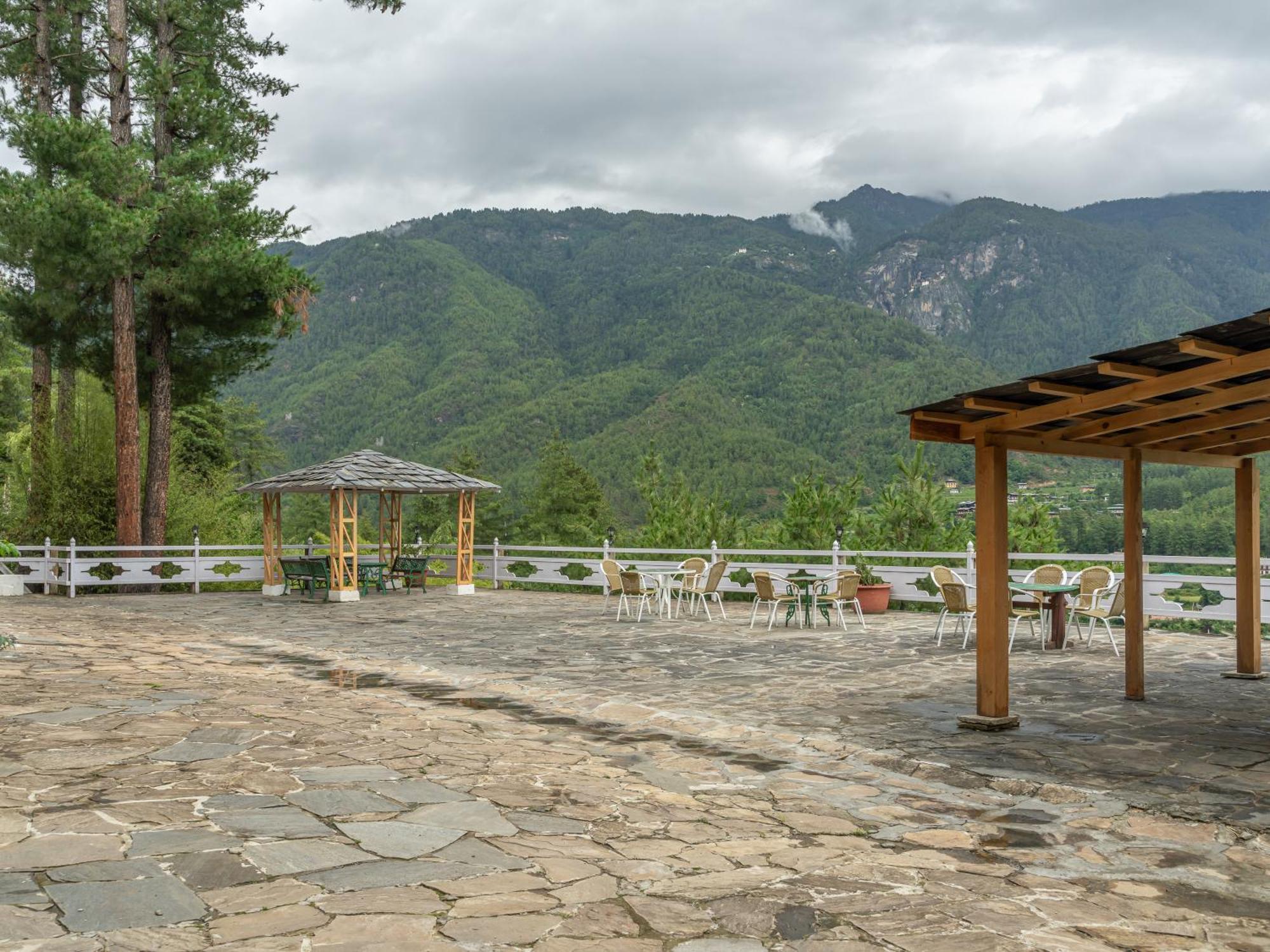 Tiger'S Nest Resort - Best Resort In Paro Exterior foto