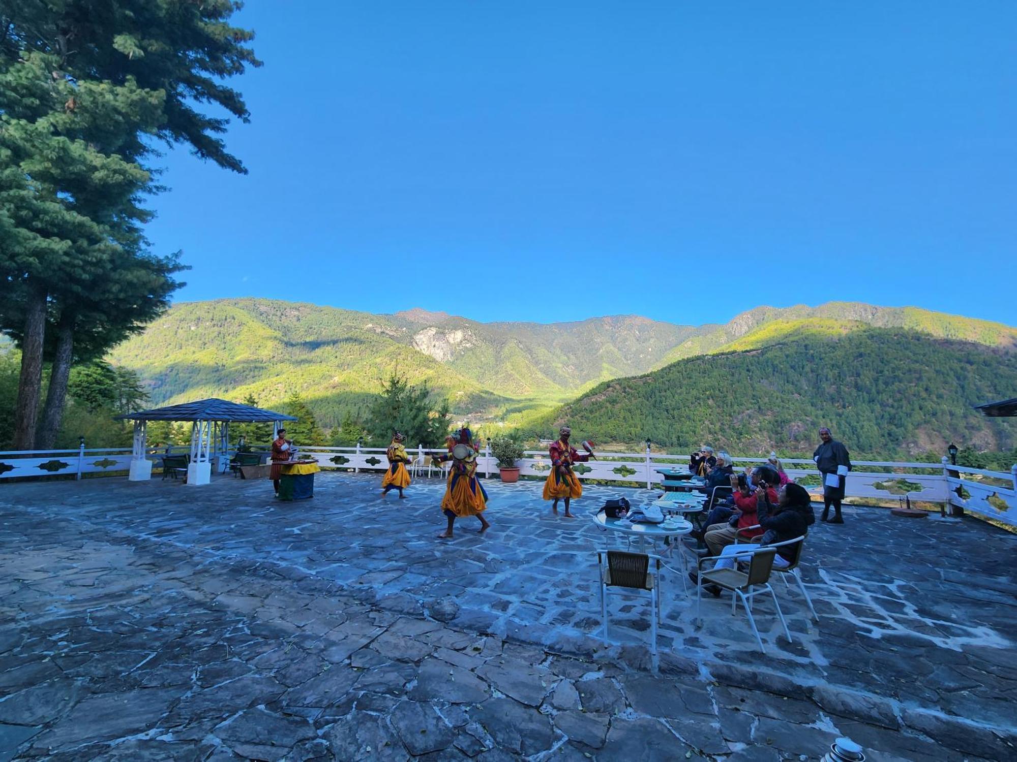 Tiger'S Nest Resort - Best Resort In Paro Exterior foto
